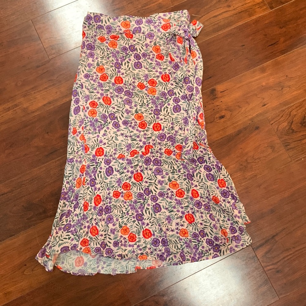 Lulu’s Wrap skirt